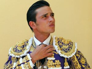 Busto Alberto Aguilar