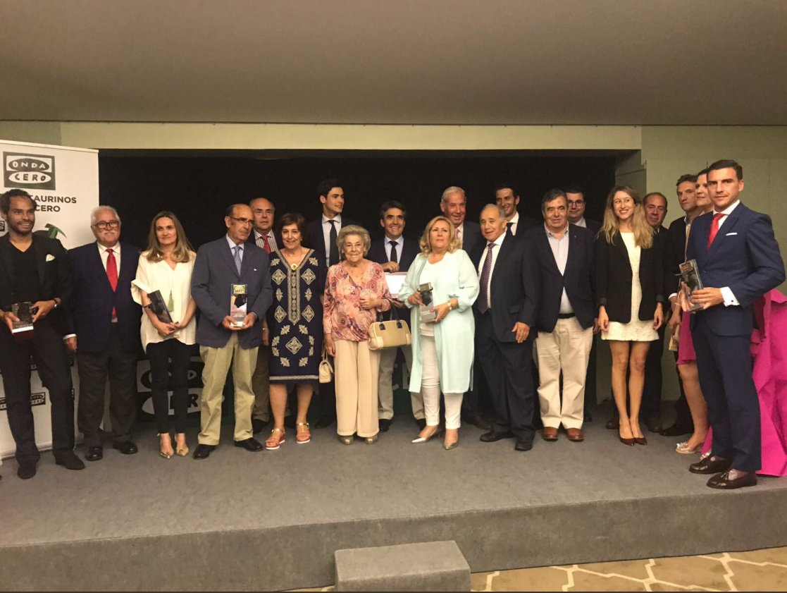 Onda Cero entrega los primeros trofeos de San Isidro 2018