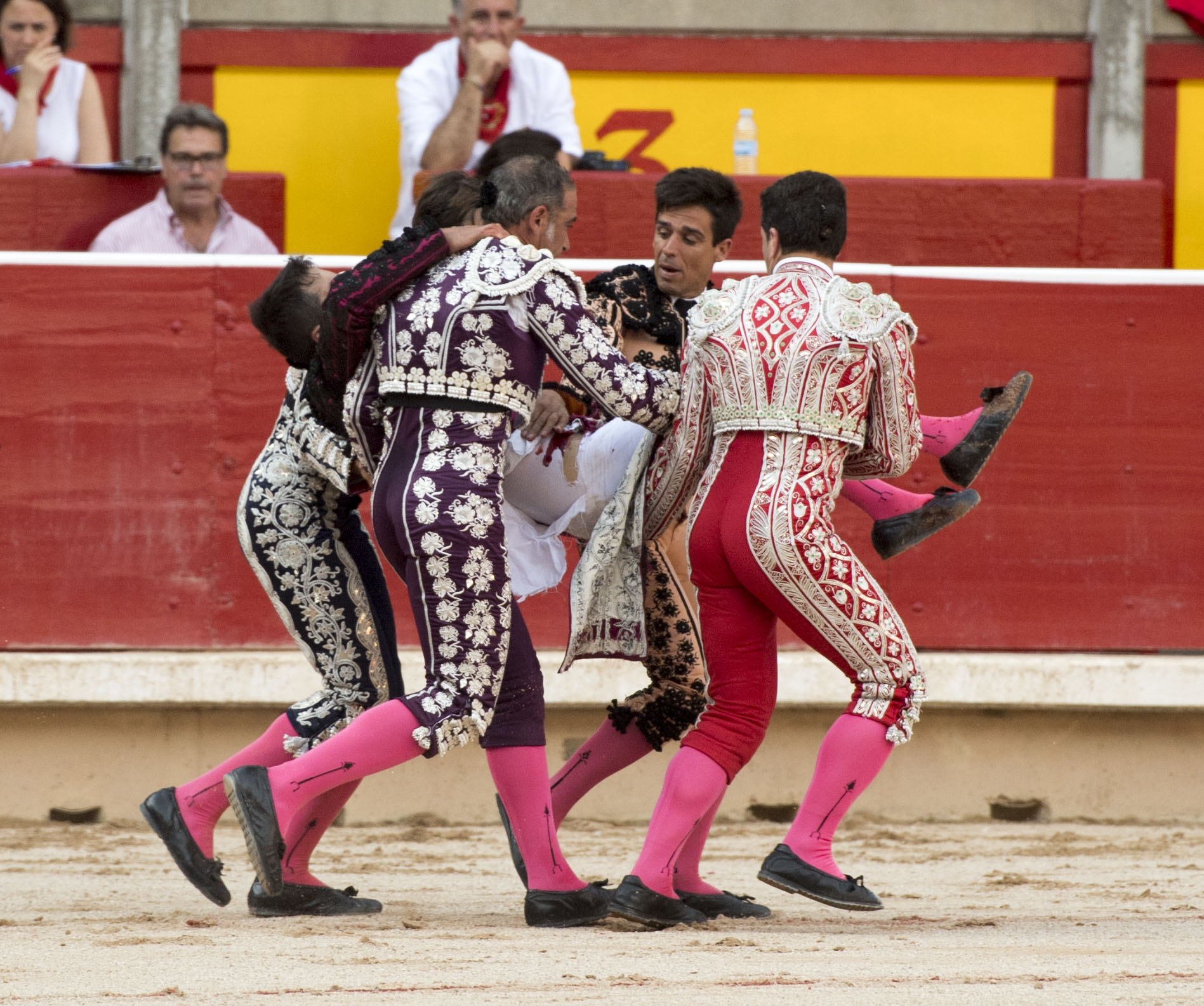 Pamplona - Corrida de toros - Domingo 8 de julio de 2018