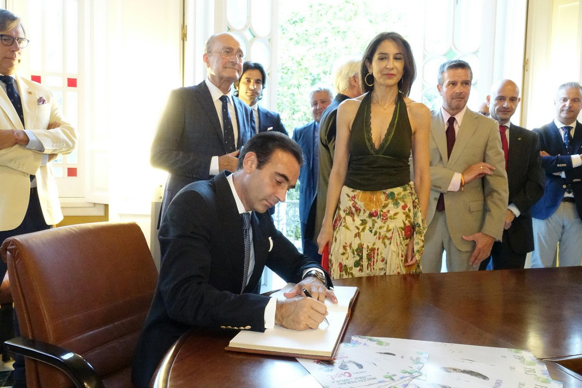 Enrique Ponce, pregón taurino en Málaga