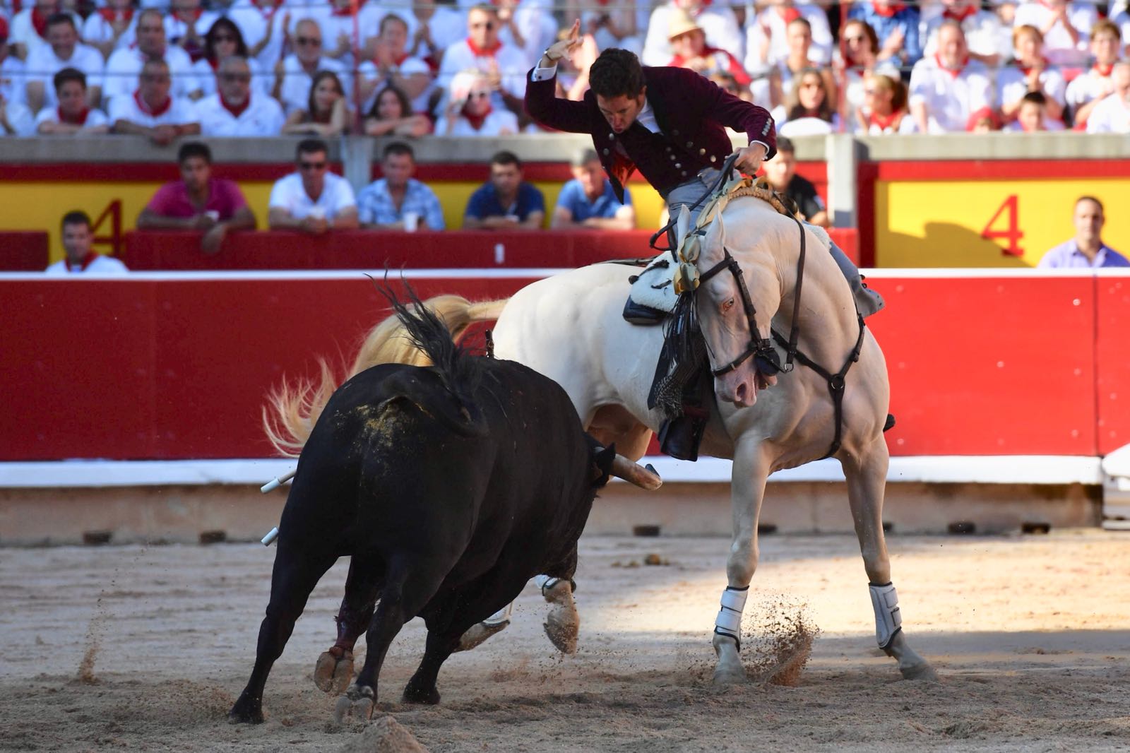 Pamplona - Corrida de rejones - Viernes 6 de julio de 2018