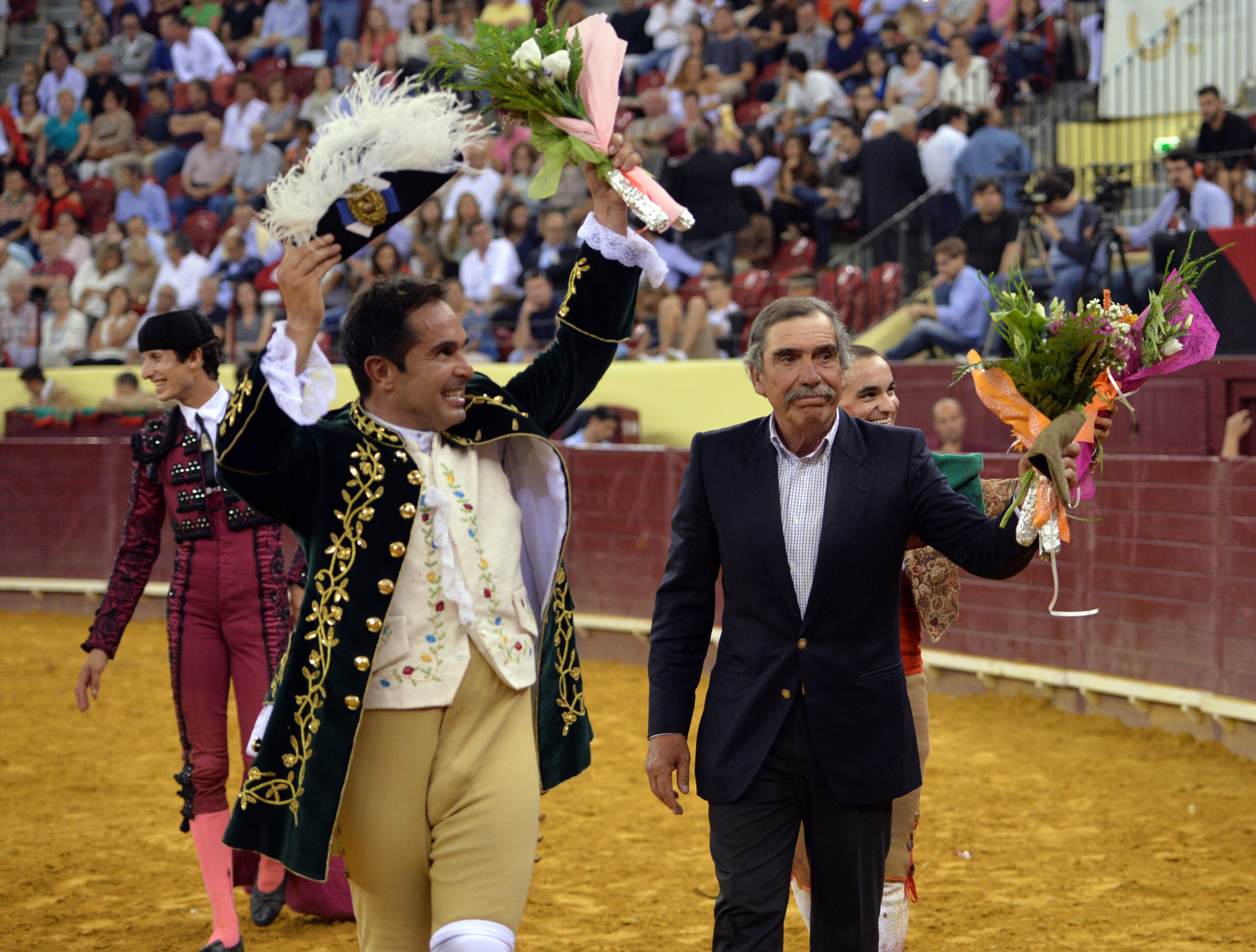 Luis Rouxinol, Filipe Gonçalves y Francisco Palha con toros de Pinto Barreiros