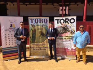 presentación cartel corrida de Toro