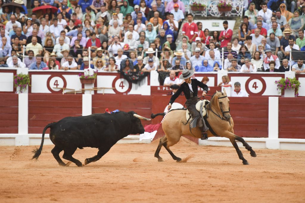 Gijón - Corrida de rejones - Domingo 12 de agosto de 2018