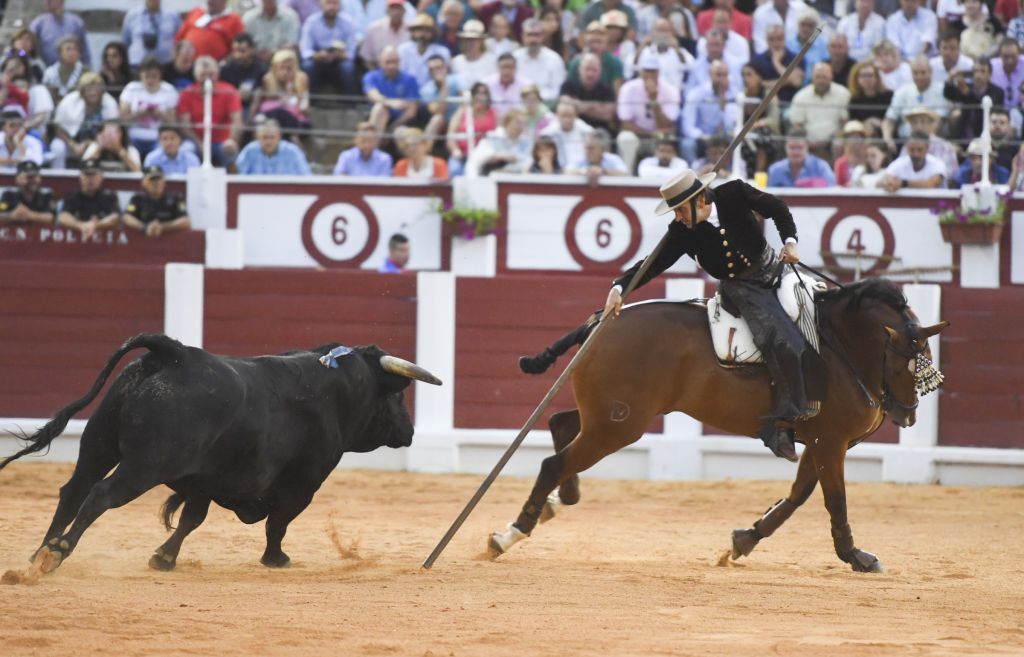 Gijón - Corrida de rejones - Domingo 12 de agosto de 2018