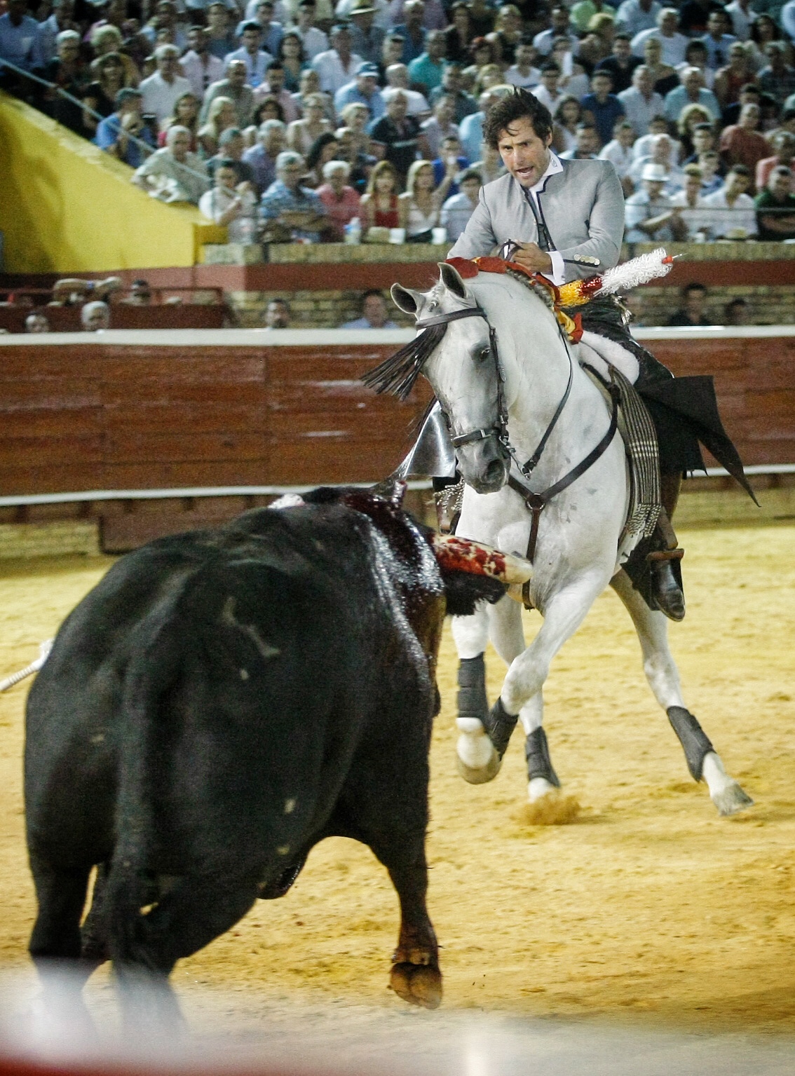 Huelva - Corrida de rejones - Domingo 5 de agosto de 2018