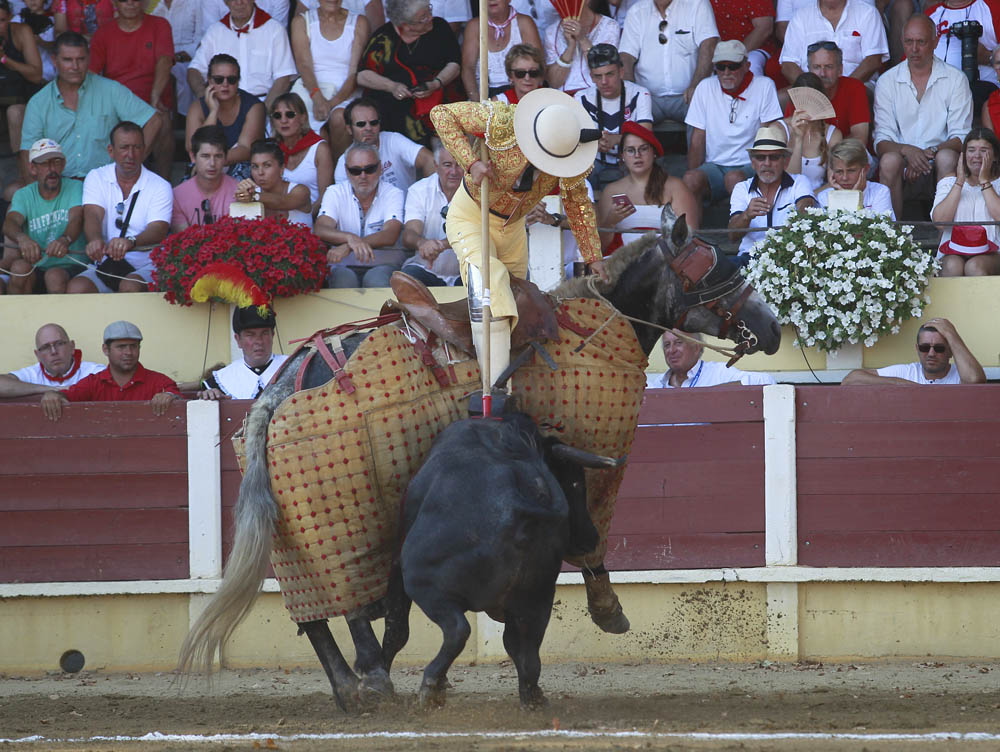 Parentis-en-Born (Francia) - Novillada picada - Domingo 5 de agosto de 2018