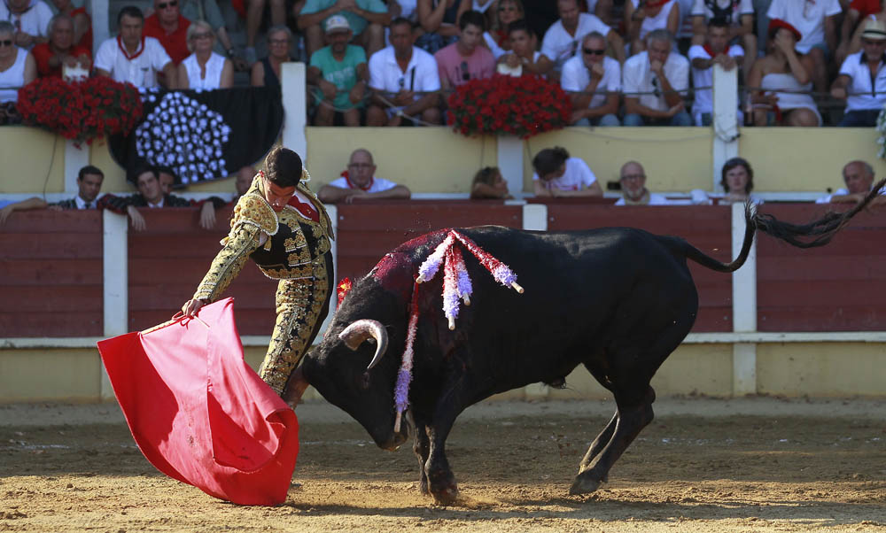Parentis-en-Born (Francia) - Novillada picada - Domingo 5 de agosto de 2018