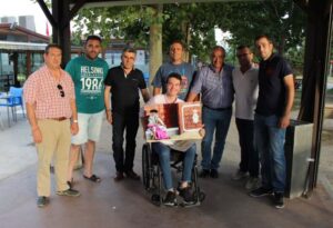 Villaseca de la Sagra, con el alcalde, Jesús Hijosa, a la cabeza, visitaron a Manolo Vanegas