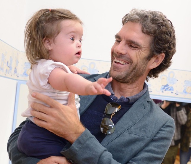 José Tomás visita la Asociación Síndrome de Down Burgos