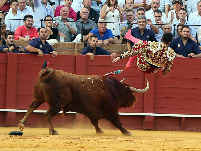 Sevilla - Corrida de toros - Domingo 30 de septiembre de 2018