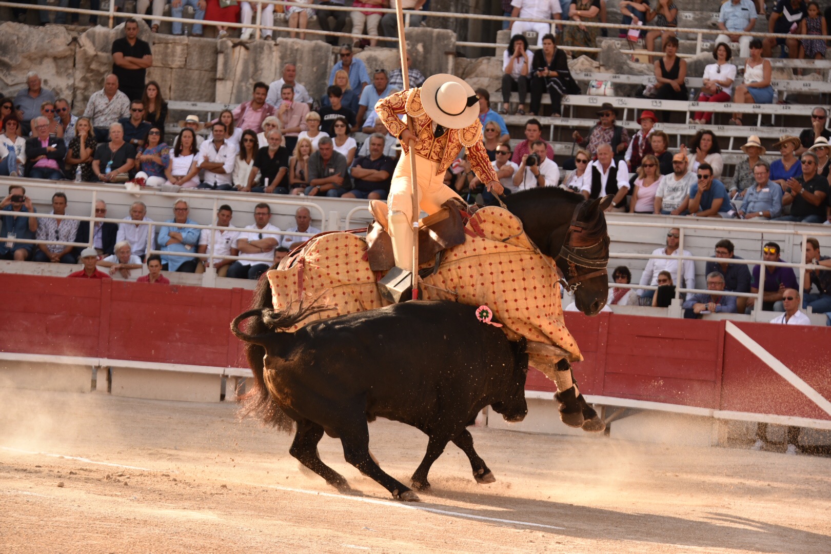 Arles (Francia) - Corrida de toros - Domingo 9 de septiembre de 2018
