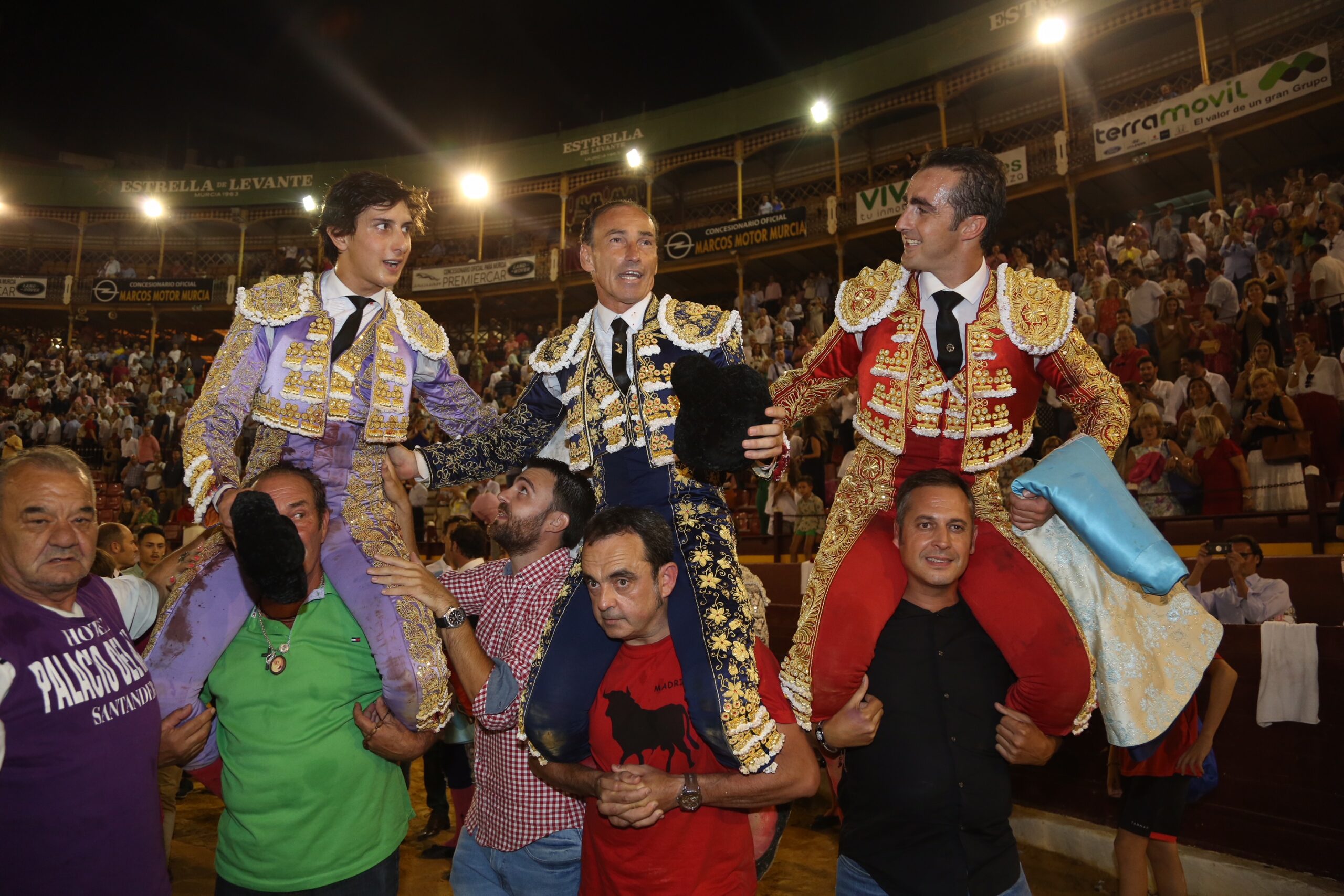 Tarde para el recuerdo con Liria, Fandi y Roca Rey en Murcia