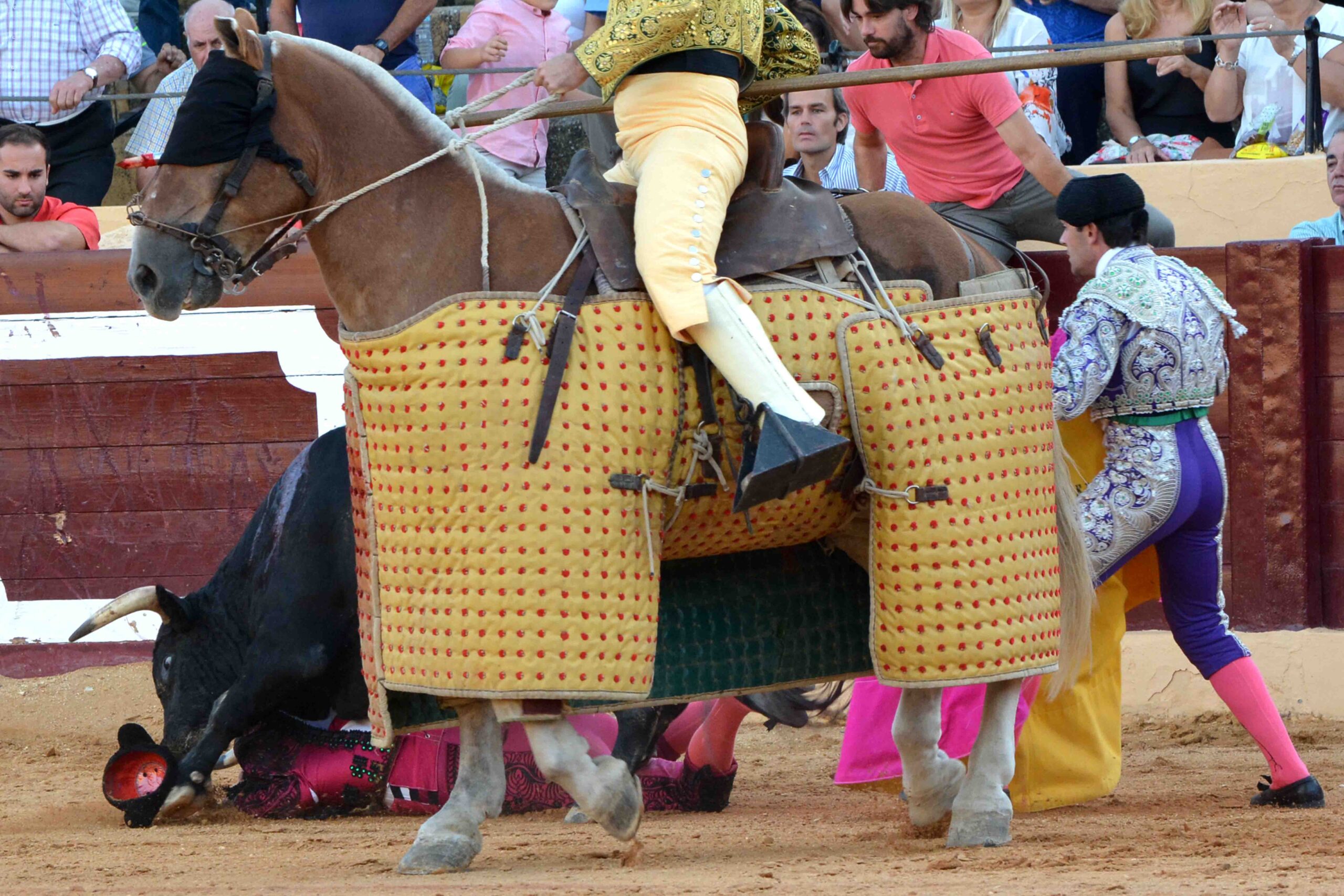 Osuna (Sevilla) - Cogida de Pepe Luis - Sábado 6 de octubre de 2018