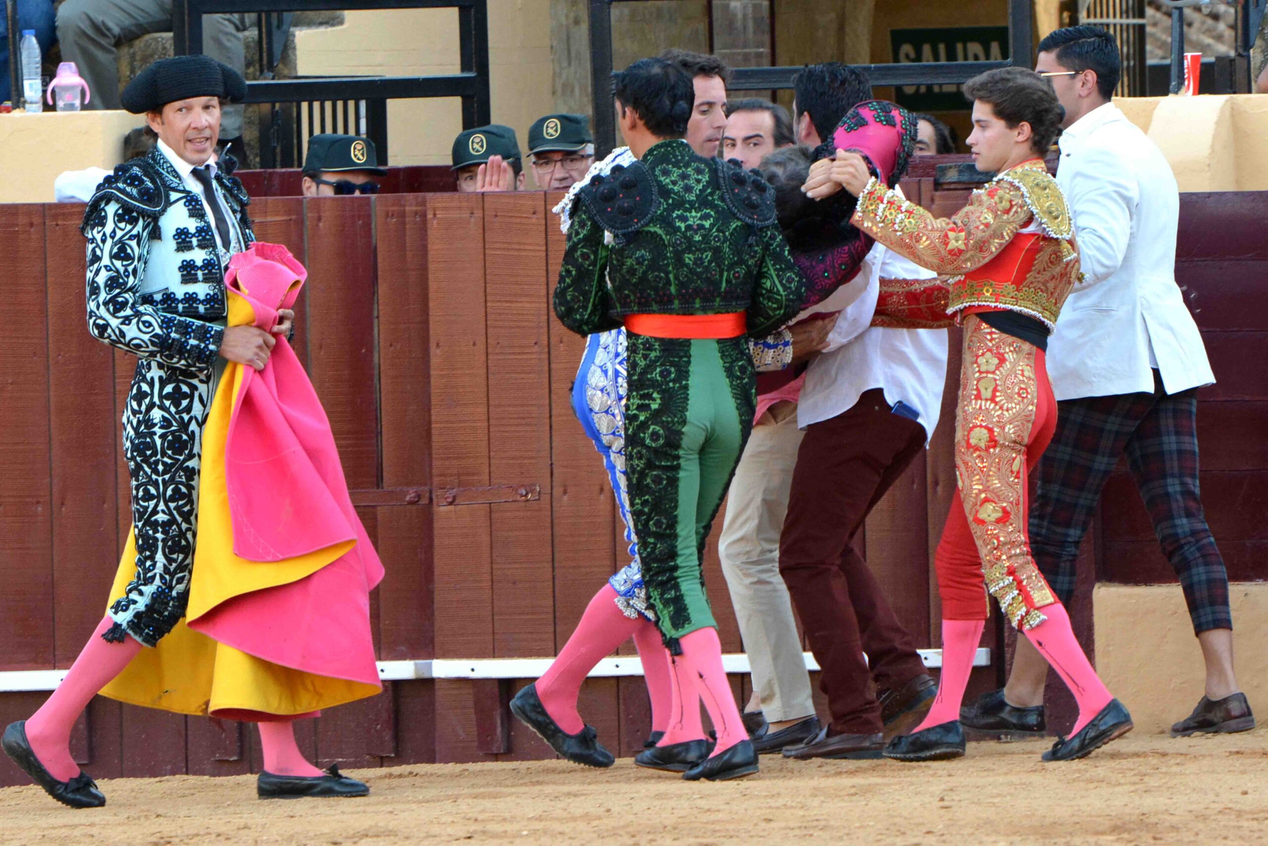 Osuna (Sevilla) - Cogida de Pepe Luis - Sábado 6 de octubre de 2018