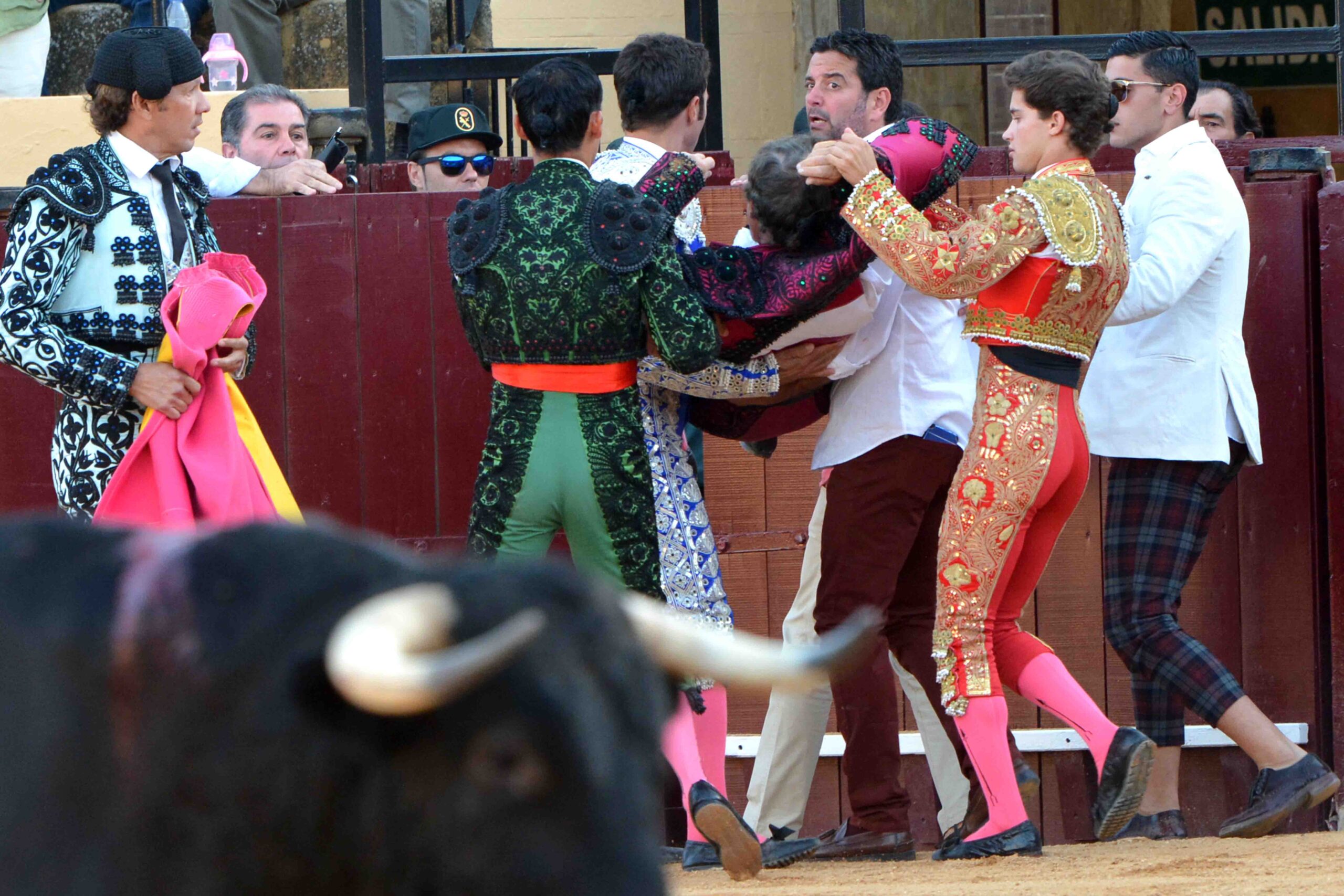 Osuna (Sevilla) - Cogida de Pepe Luis - Sábado 6 de octubre de 2018