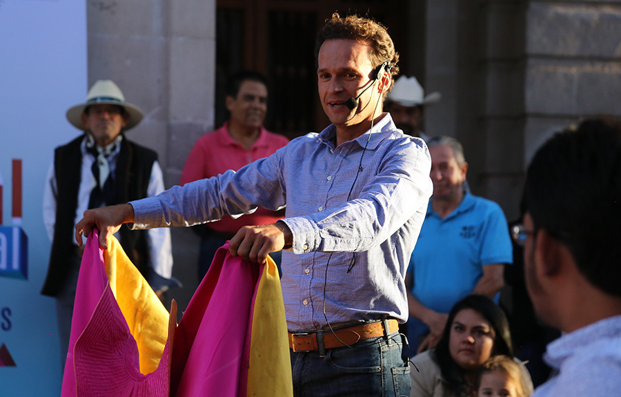 Aguascalientes - Clase de práctica de Antonio Ferrera con los jóvenes aficionados