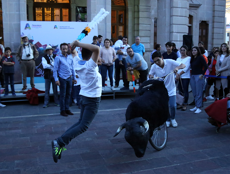 Aguascalientes - Clase de práctica de Antonio Ferrera con los jóvenes aficionados