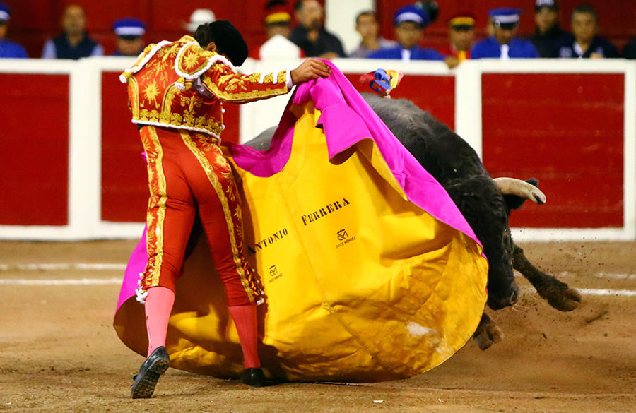 Aguascalientes (México) - Corrida de toros - Sábado 20 de octubre de 2018
