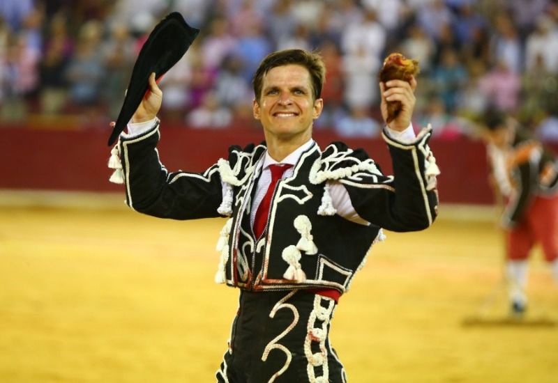 El gesto no terminó en gesta