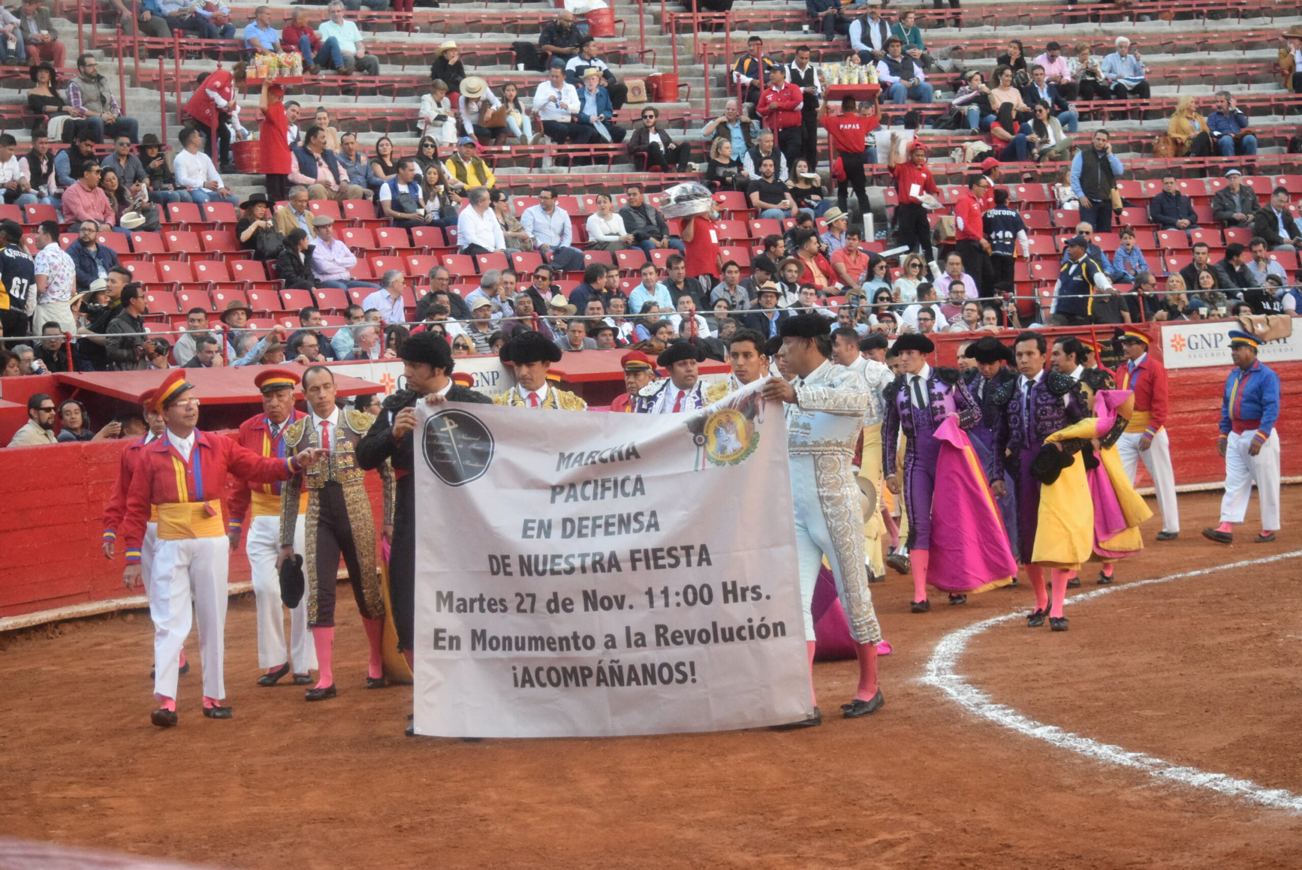 México DF. 25 de diciembre de 2018. Andy Cartagena, Arturo Saldívar y Leo Valadez