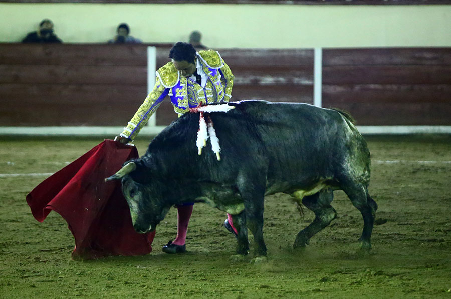 Tlaxcala (Mexico) - A hombros Angelino y Ferrera