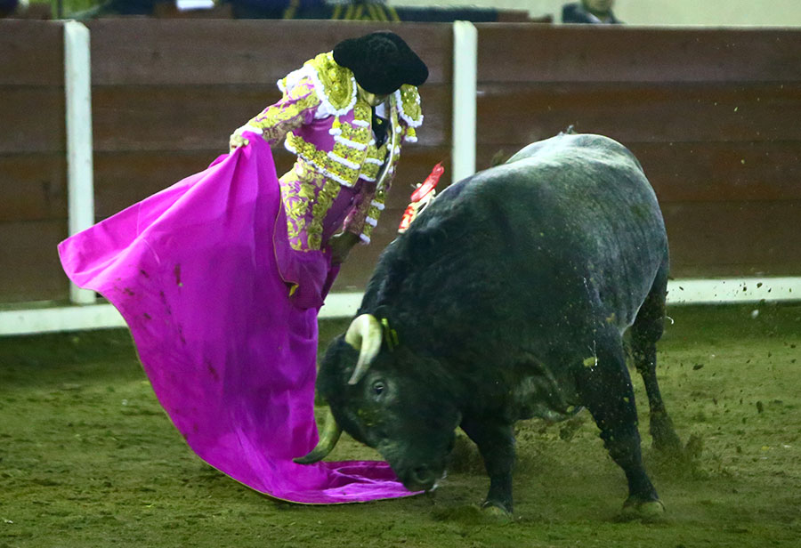 Tlaxcala (Mexico) - A hombros Angelino y Ferrera