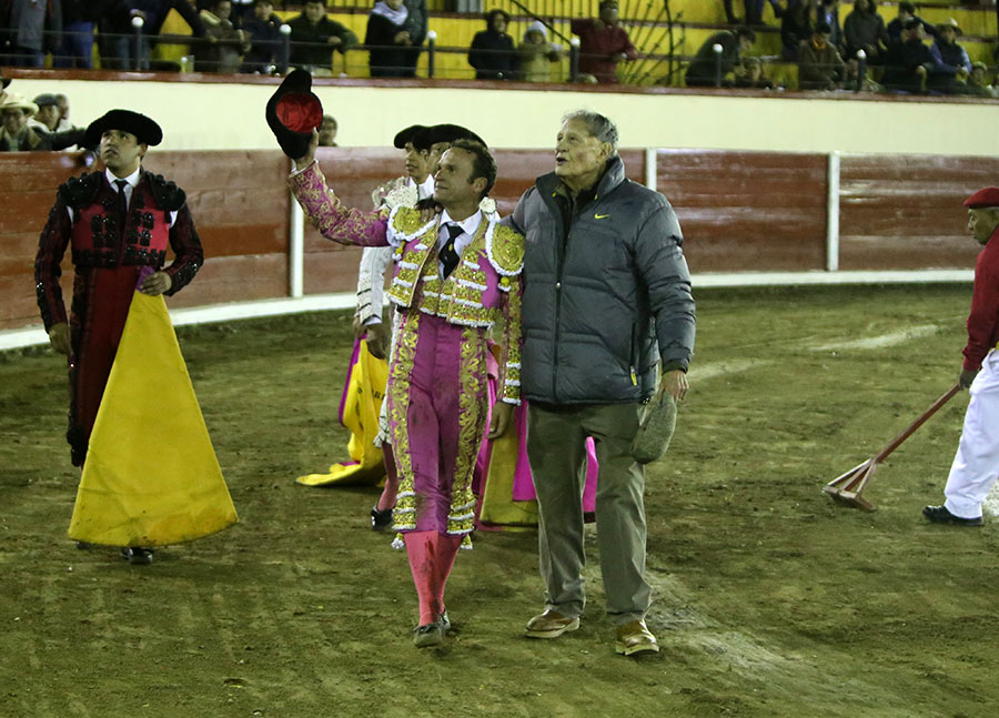 Tlaxcala (Mexico) - A hombros Angelino y Ferrera