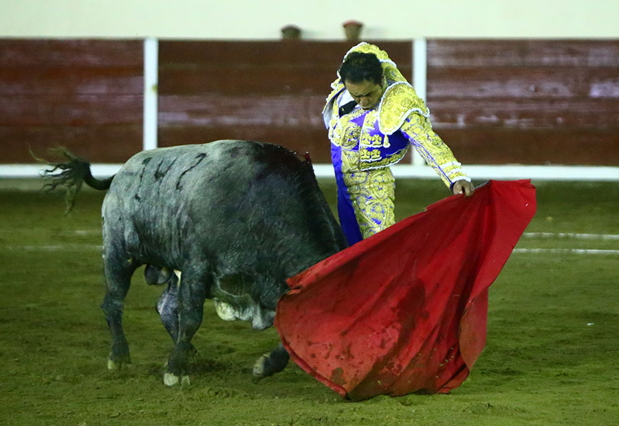 Tlaxcala (Mexico) - A hombros Angelino y Ferrera