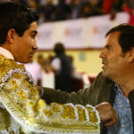 Irapuato (México) - El Zapata arma la Revolución saliendo a hombros en Irapuato, Armillita y Cartagena pasean oreja