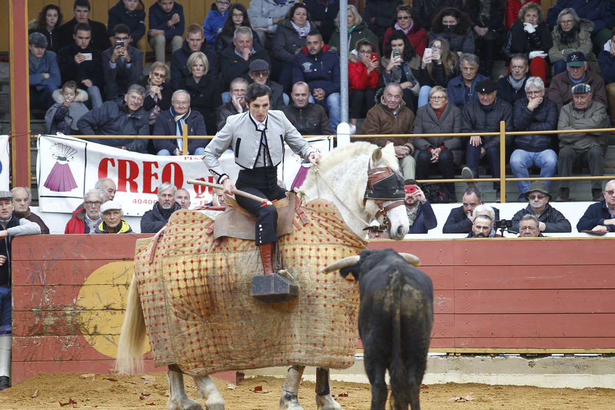 Rion de Landes (Francia) - Festival - Domingo 18 de noviembre de 2018