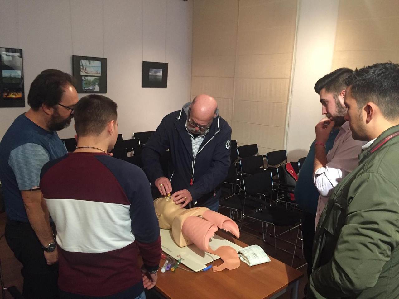 Badajoz forma a los mozos de espadas en primeros auxilios