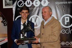 Guillermo Hermoso de Mendoza trofeo de la Asociación de Caballistas "El Comeso" de Herrera de Duero