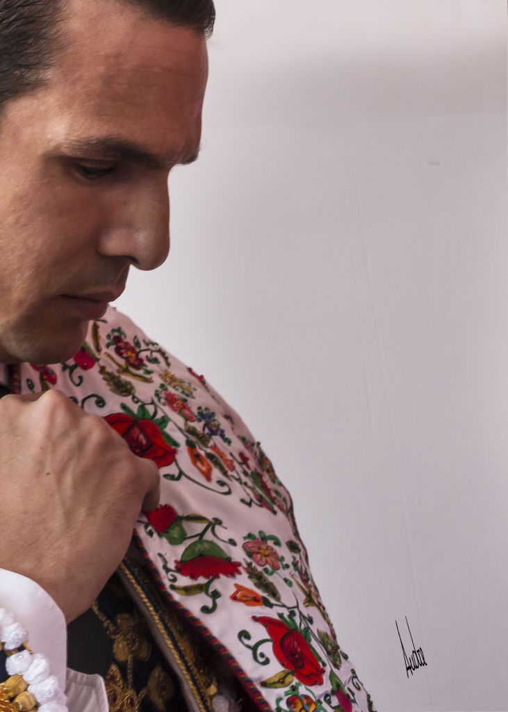 Latacunga (Ecuador) - Sábado 1 de diciembre de 2018 - Manzanares y El Fandi a hombros en el mano a mano