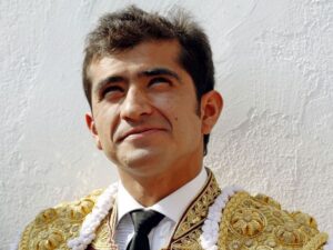 Busto Joselito Adame