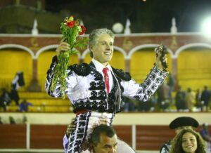 Tlaxcala - Sábado 15 de diciembre de 2018 - Federico Pizarro culmina con tres orejas en su gesta-