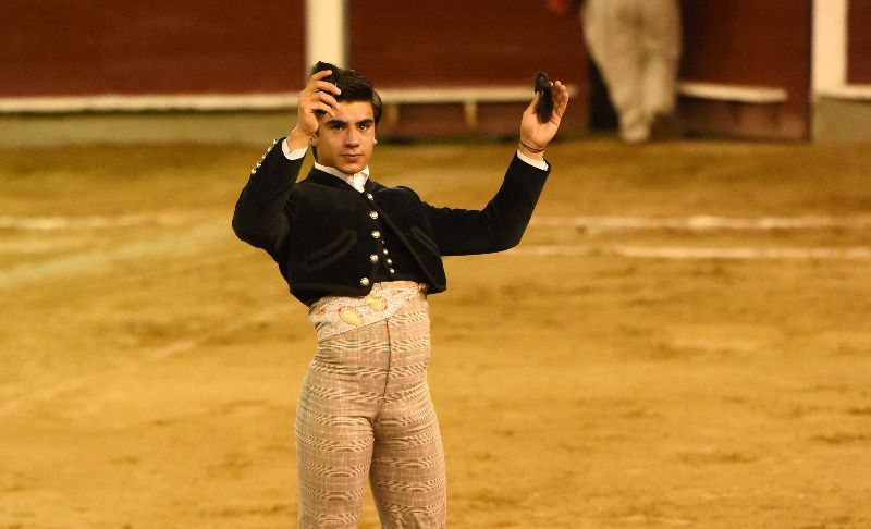 Colombo se lleva el festival de Cali