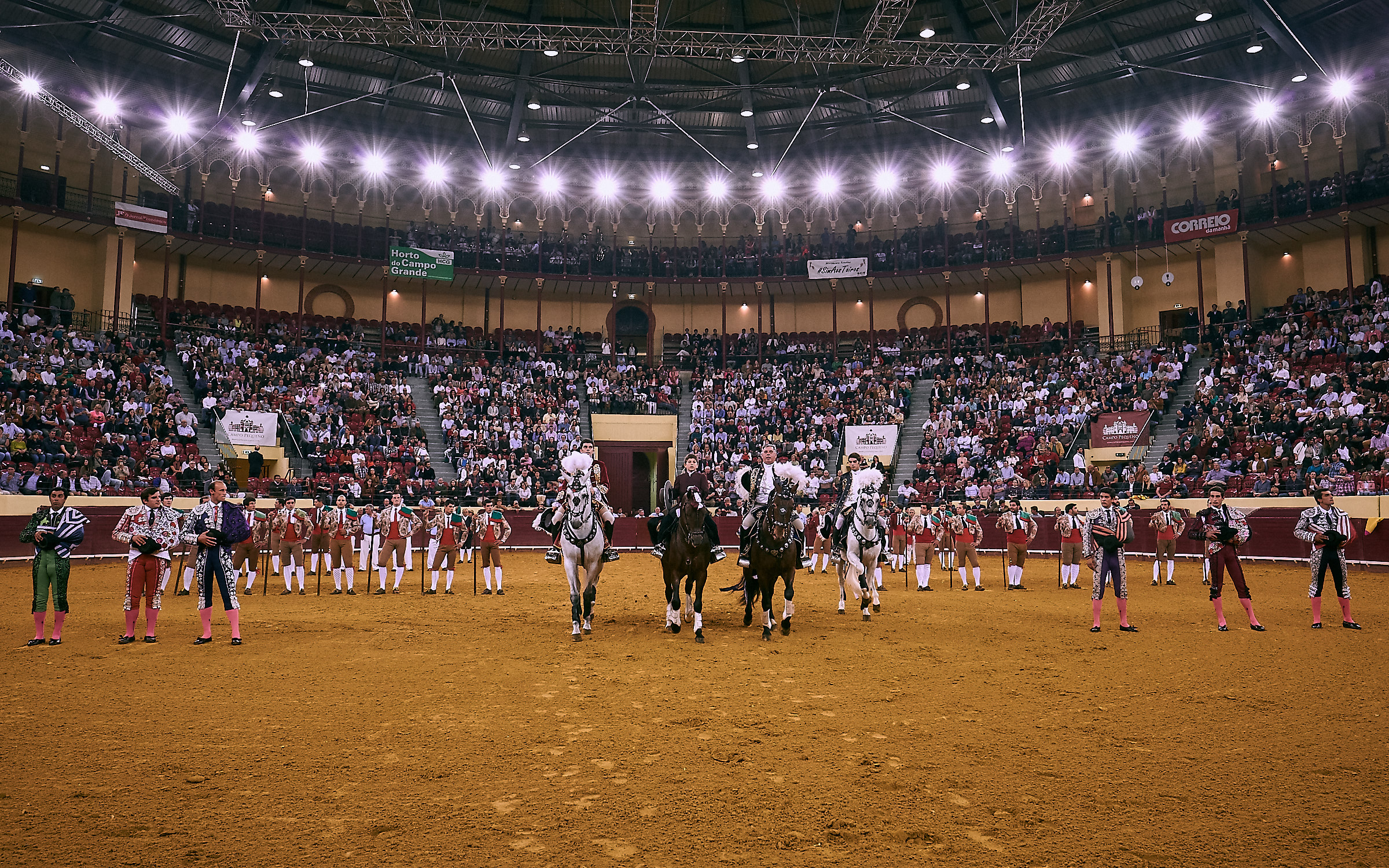 Doblete de Pablo Hermoso y debut de Guillermo en Lisboa