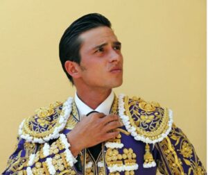 Busto Alberto Aguilar