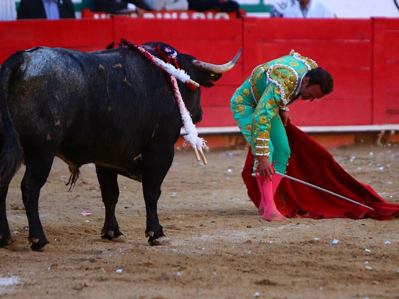 Antonio Ferrera sufre un fuerte golpe en el pie en Guadalajara