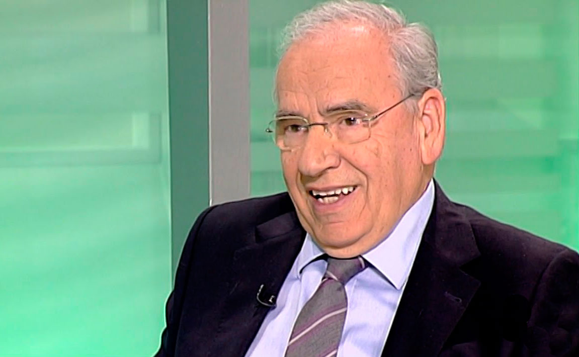 Alfonso Guerra y Álvaro Lorenzo, distinguidos por la Asociación de Informadores Taurinos de Aragón