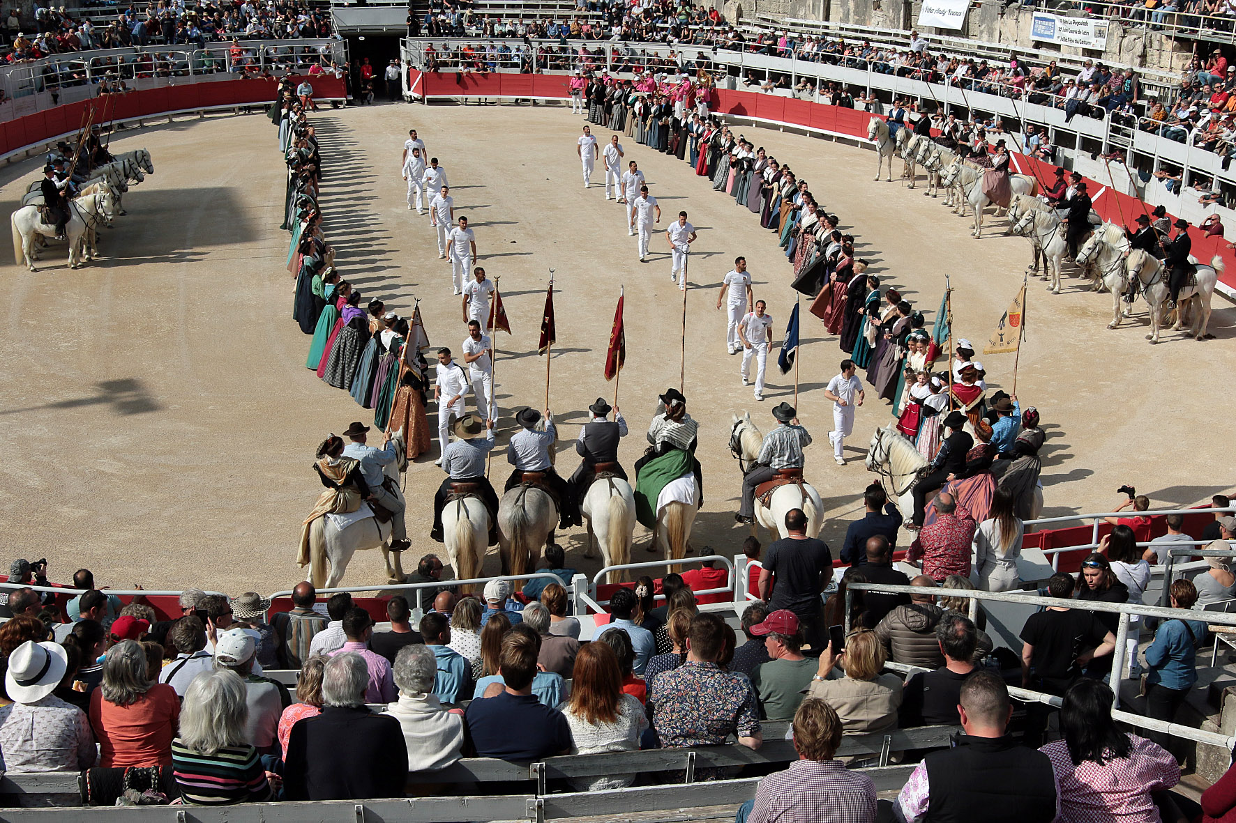 Corrida camarguesa celebrada en Arles el 19 de abril de 2019