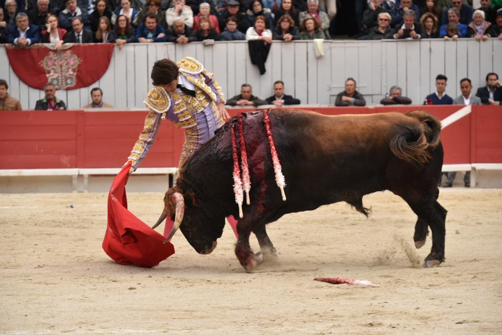 Arles, domingo 21 de abril de 2019. Feria de Pascua