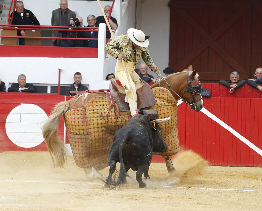 Aignan (Francia), domingo 21 de abril de 2019