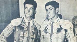 Paquirri y Riverita, juntos en el patio de cuadrillas.