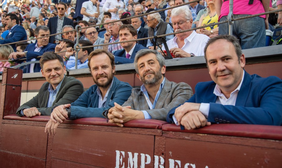 Javier Vizcaíno (director de clientes de Telefónica, Chapu Apaolaza (Fundación Toro de Lidia), Césa Calderón de Redlines_Juan de Dios Colmenero (Jefe Nacional de Onda Cero)