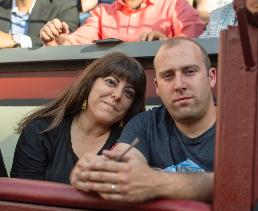 Natalia Núñez (alcadesa de Cenicientos) con su hermano
