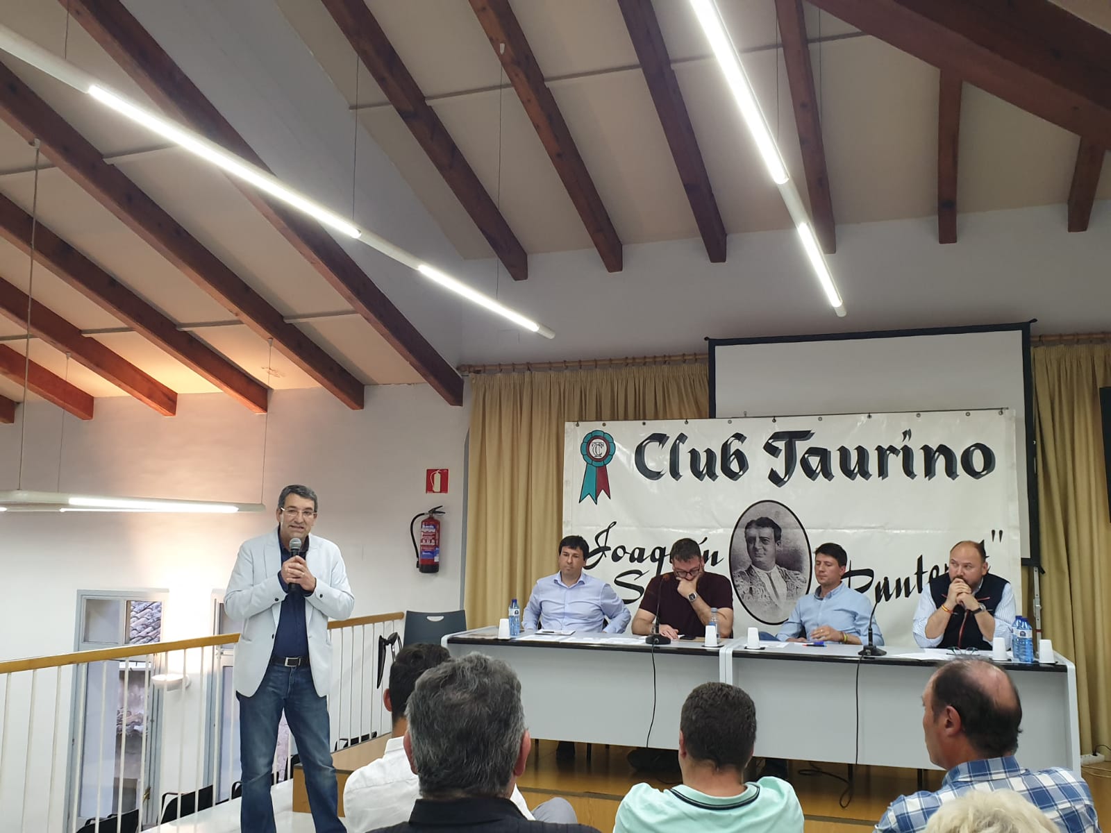 “No podemos dejar a Xàtiva sin feria en el centenario de su plaza”