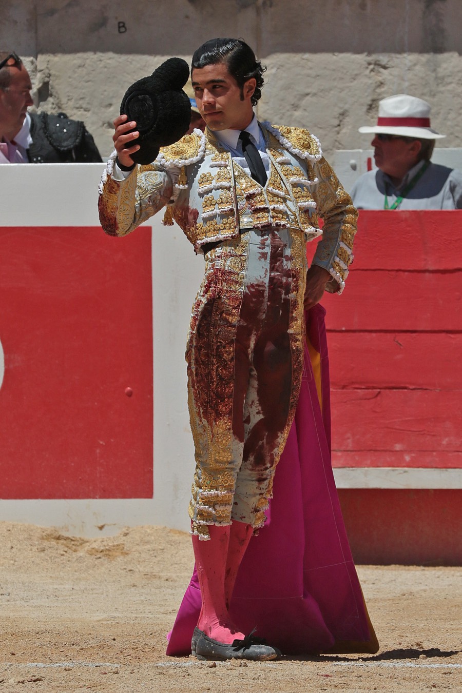 Nimes, sábado 8 de junio de 2019. Matinal