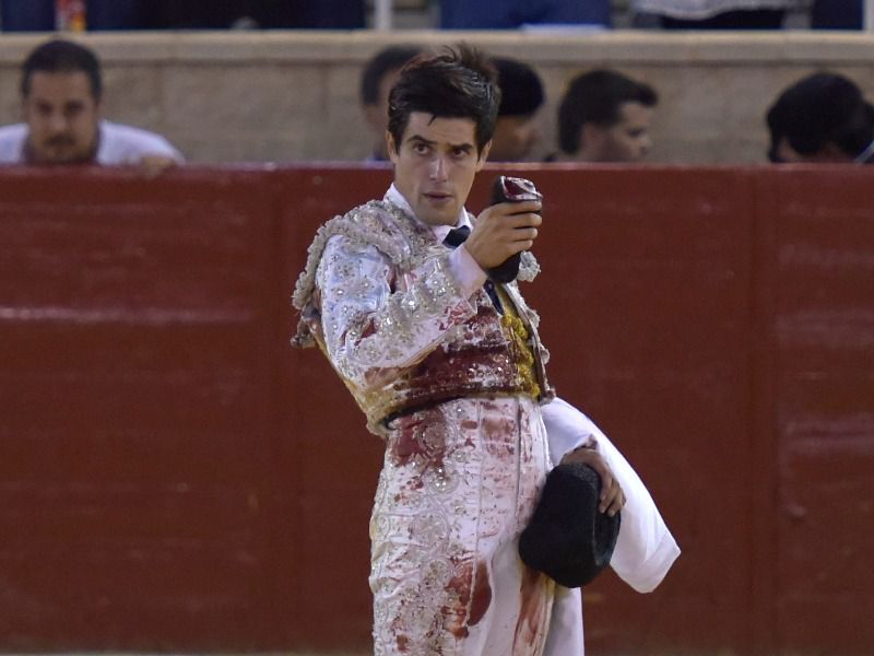 Aquilino Girón causará baja en Boujan-sur-Libron